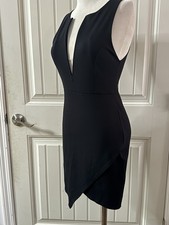 WINDSOR Size Large Black Dress Stretch Bodycon Wired V front Rear Zip Mock Wrap