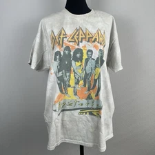 Junk Food Clothing Def Leopard Band T-Shirt Size Large Short Sleeve Graphic Tee