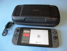 Nintendo Switch System 32GB Console w/Gray Joy-Cons + Case & Charger