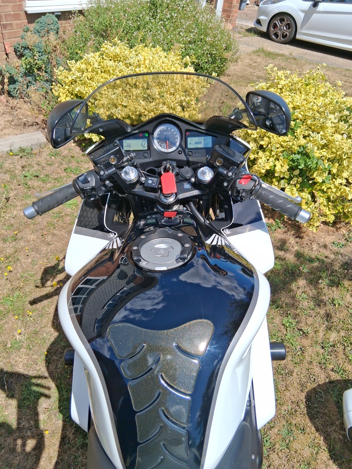 Picture 6 of 12