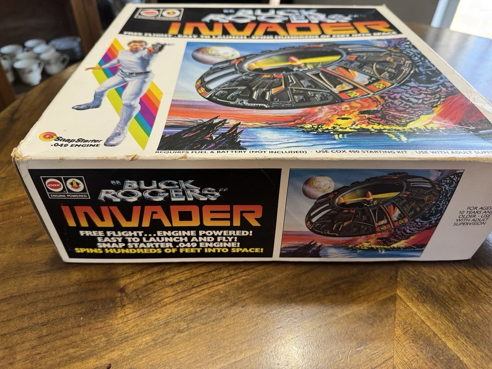 COX gas powered Buck Roger’s Invader .049 Engine. Unused In Very Nice Box - Image 3 of 4