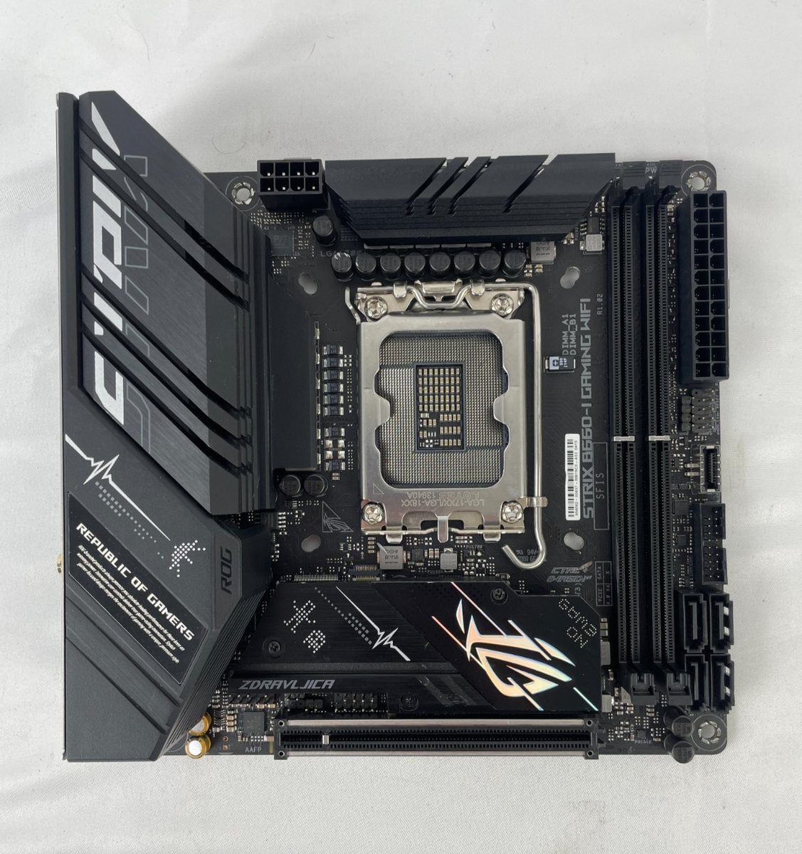 ASUS ROG STRIX B660-I WIFI【訳あり/保証あり】 ROG STRIX B660-I GAMING WIFI マザーボード