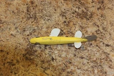 ICE FISHING SPEARING DECOY.. MISSING FIN 