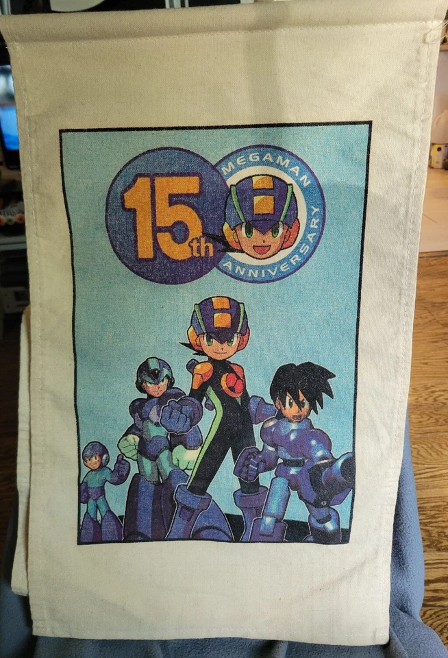 Mega Man 15 Aniversario Colgante Lienzo Impresión Banner Scroll Capcom 24x15 X nes Foto 4 de 4