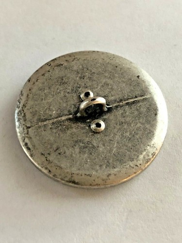 Big MOP Shell ESCADA ELEMENTS Silver Grey Tone Replacement Button or Crafting - Picture 4 of 5