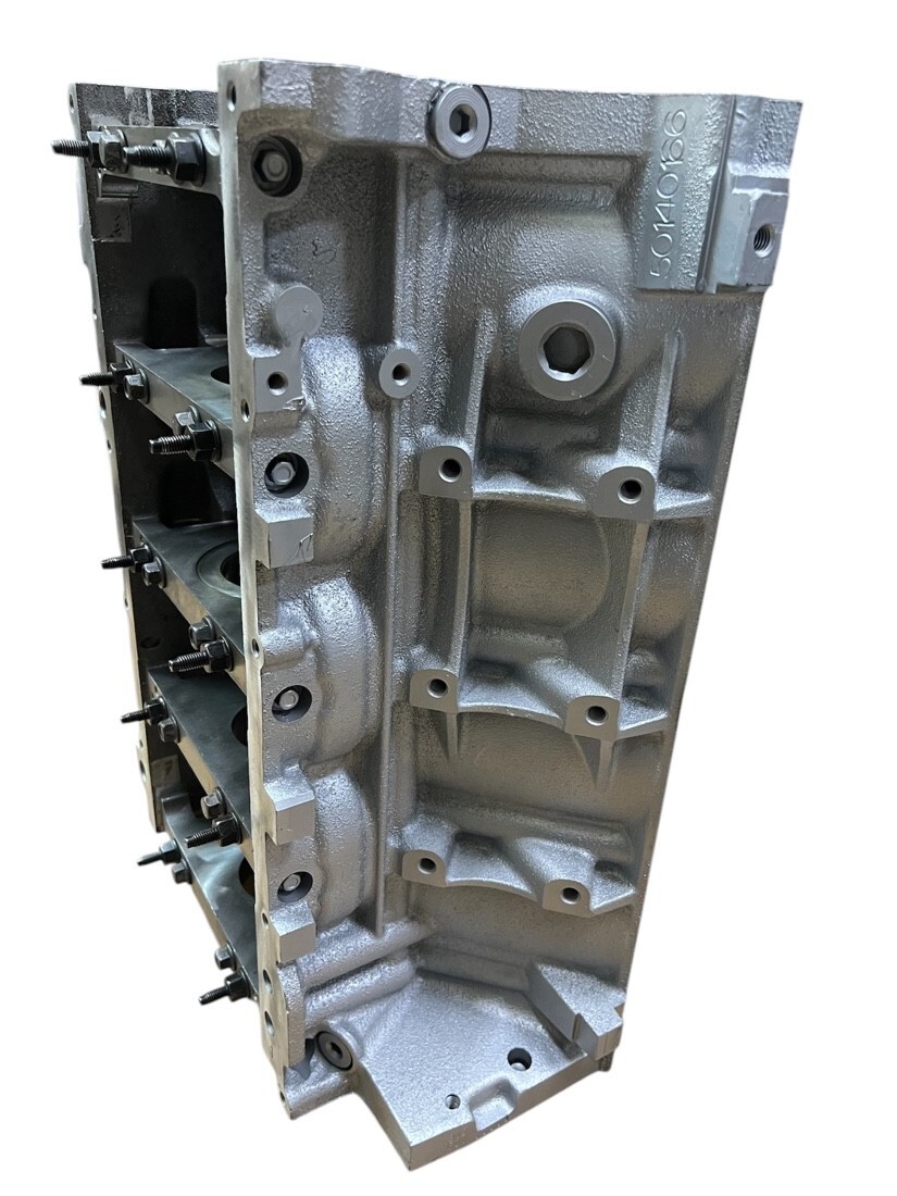 GM Chevrolet LS6 5.7L Aluminum Engine Bare Block 12561168 GM Chevrolet LS6 5.7L Aluminum Engine Bare Block 12561168