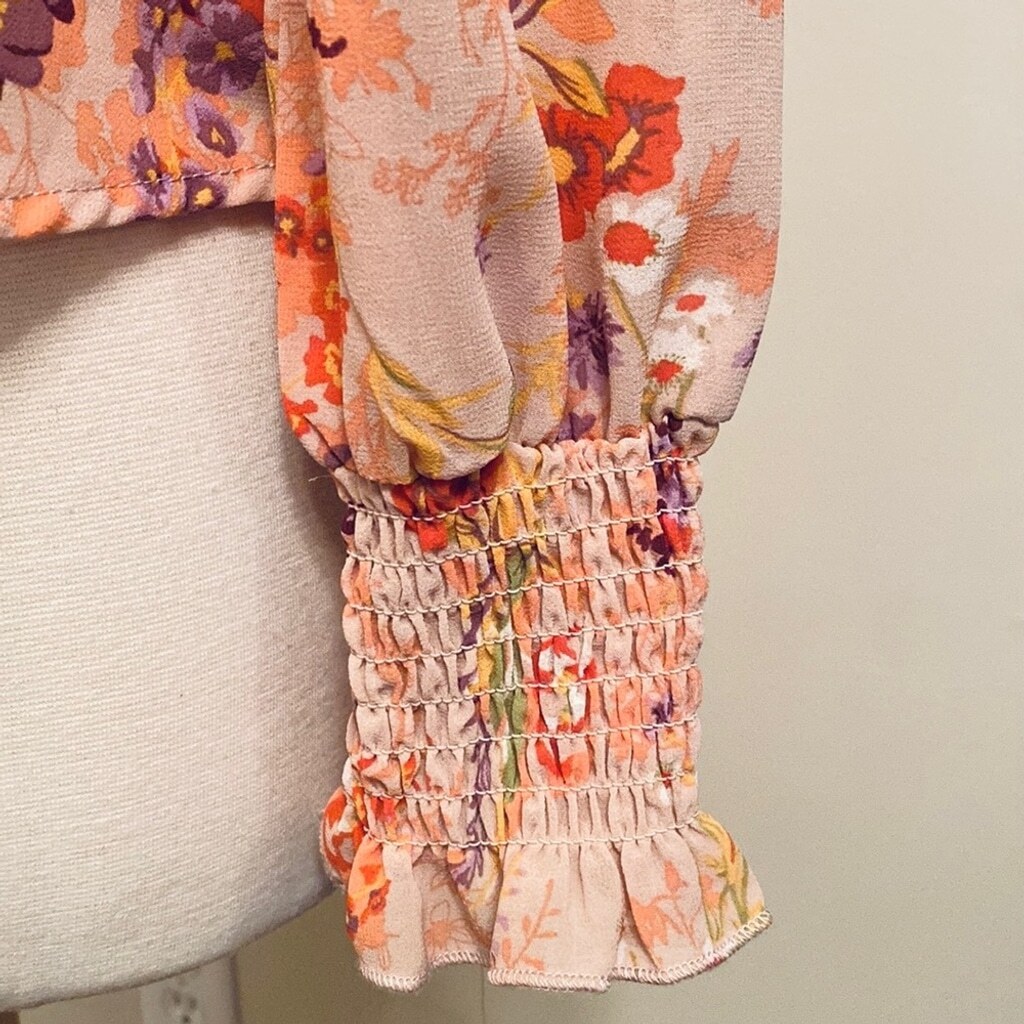 Ophelia Roe Blush Pink Floral Smocked Front Tie Up Long Sleeve Lined Top Size M