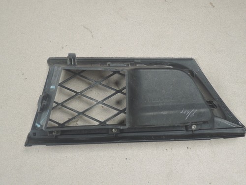 07 Subaru Impreza Left Bumper Grille 91121FE250DJ OEM Satin White Pearl 37J - Picture 2 of 2
