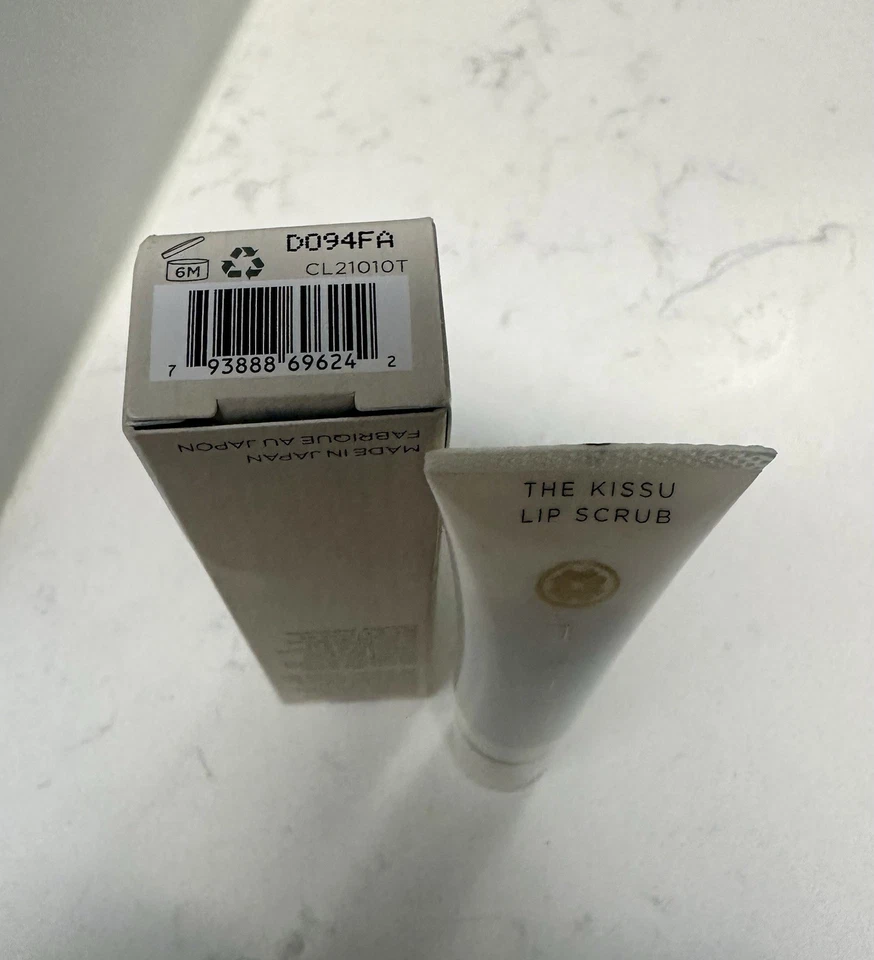 Tatcha The Kissu Lip Scrub 0.4 oz.     (NEW IN BOX) - Image 3 of 3