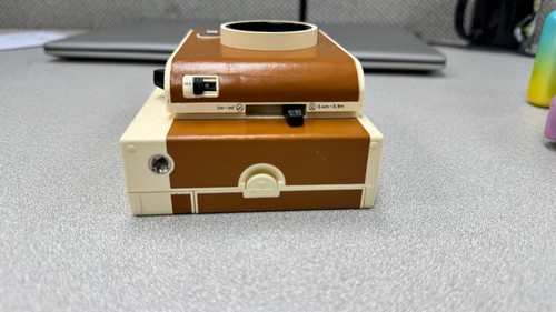 Lomography Lomo’Instant Instax Film Camera(Brown) - Picture 4 of 6