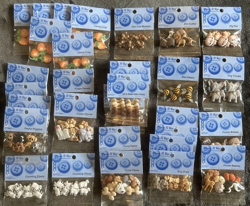 Bundle of 164 Blumenthal Lansing Flair/Dress It Up Button Packs - Picture 7 of 10