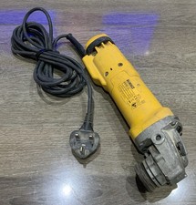 Dewalt Angle Grinder Heavy Duty DWE4206-GB 240V /115mm Faulty Spares / Repairs