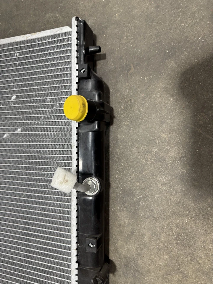 Radiador de aluminio para Honda Prelude 93-96 Accord 90-93 DX LX L4 2,2 L Foto 3 de 4