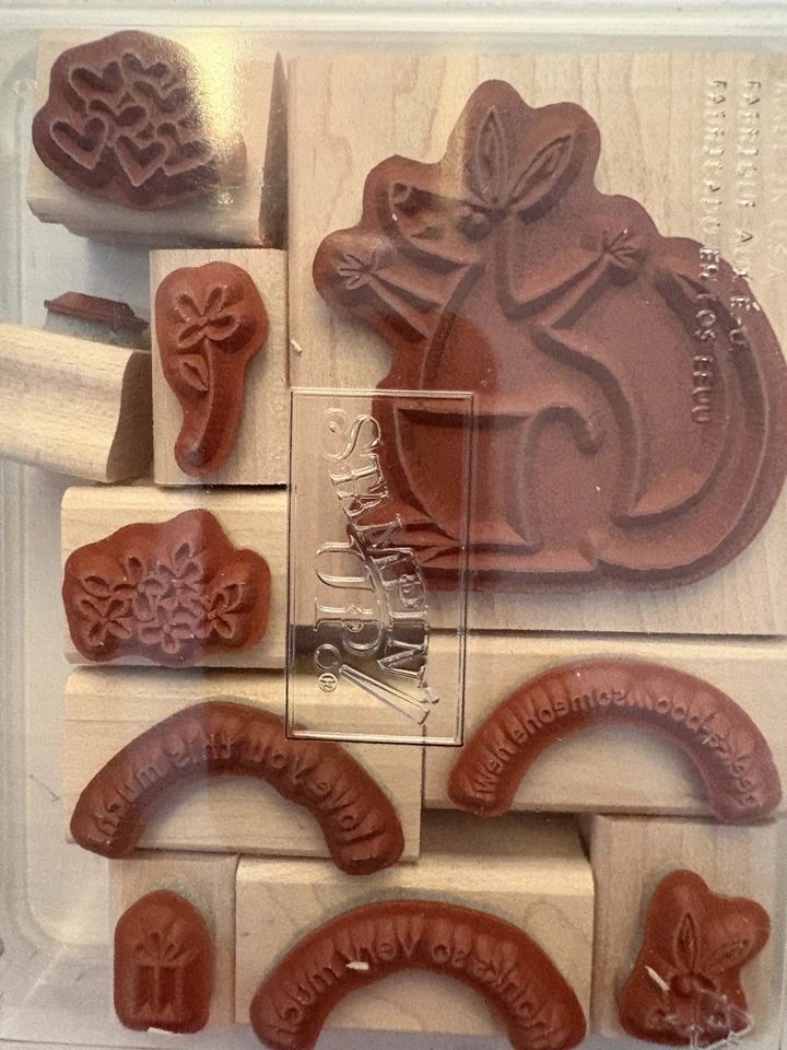 Novo conjunto de 2 selos de madeira com estampagem. Animais, florais e sentimentos - Imagem 4 de 4