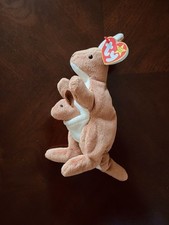 1996 TY Beanie Baby Pouch The Kangaroo Retired wit Tag errors and PVC Pellets