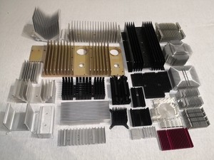 CPU-Lüfter PC Kühlkörper Aluminium Rippen, Chip Kühler, Schwarz Silber 5,2 Kg