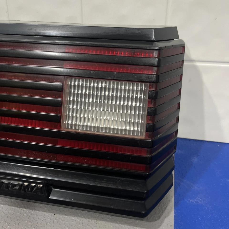 Conjunto de cola de conductor Mopar 1983-1986 Dodge Daytona Turbo Z. LH fabricante de equipos originales Foto 4 de 4