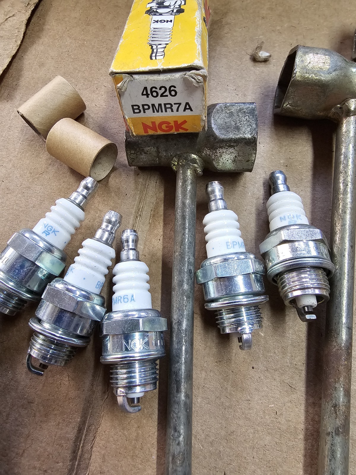 Lot Of 6 Genuine NGK 5728 BMR4A Spark Plug Resistor Lawnmower