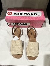 Airwalk White Noelle Slippers - Size 6.5