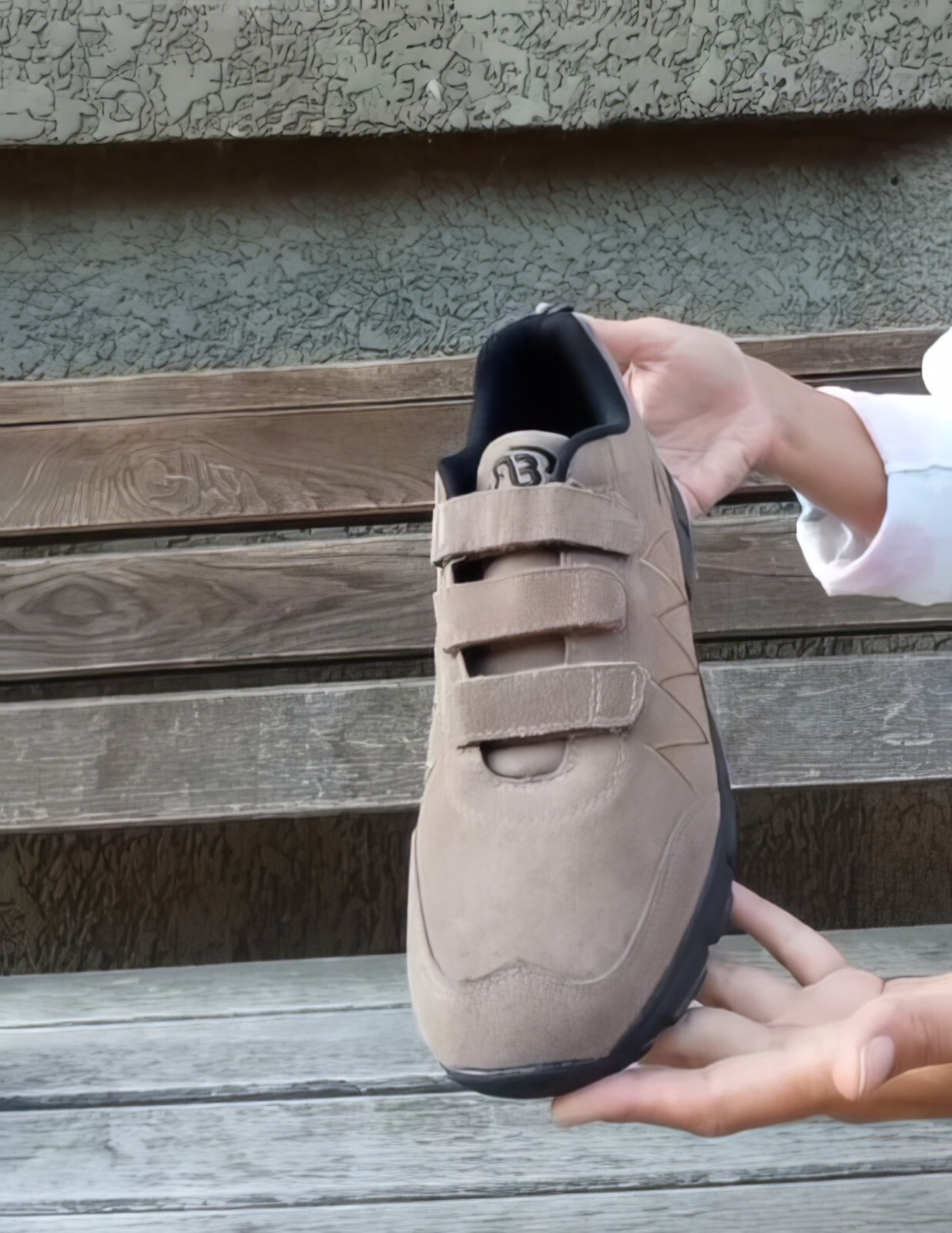 Sneakers for men natural suede-image