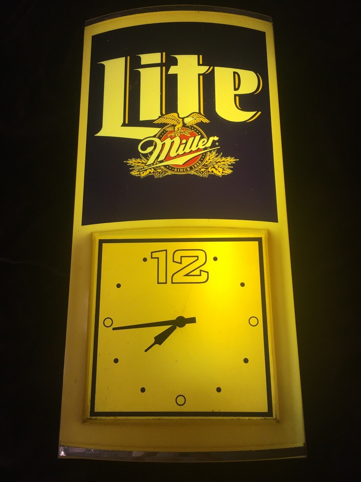 Vintage Miller Lite Beer Wall Hanging Lighted Bar Clock eBay