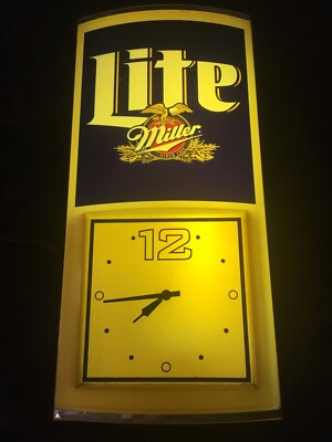 ビンテージMILLER LITE BEER LIGHT UP CLOCK