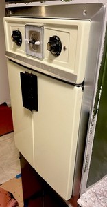 Frigidaire Electric Wall Oven RBW-90YW-EM Off-White with matching stovetop
