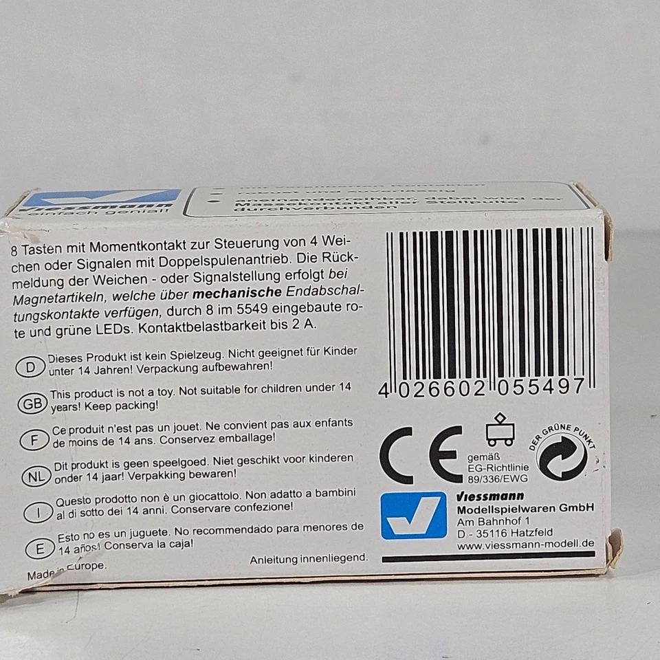 Viessmann 5549 Universal Push-Button Control Panel 8 Built In Red And Green LEDs - Image 2 of 4