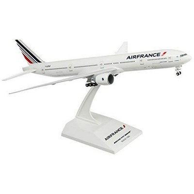 Skymarks Air France Boeing 777-300ER 1:200 Scale Airplane Model F-GZND No box