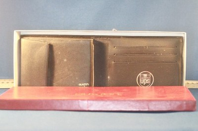 JP Buxton UPS United Parcel Service Wallet Employee Service Award (Unused)
