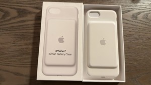 Apple Genuine White Smart Battery Case iPhone 7/8/SE 2nd 3rd A1765 MN012ZM/A