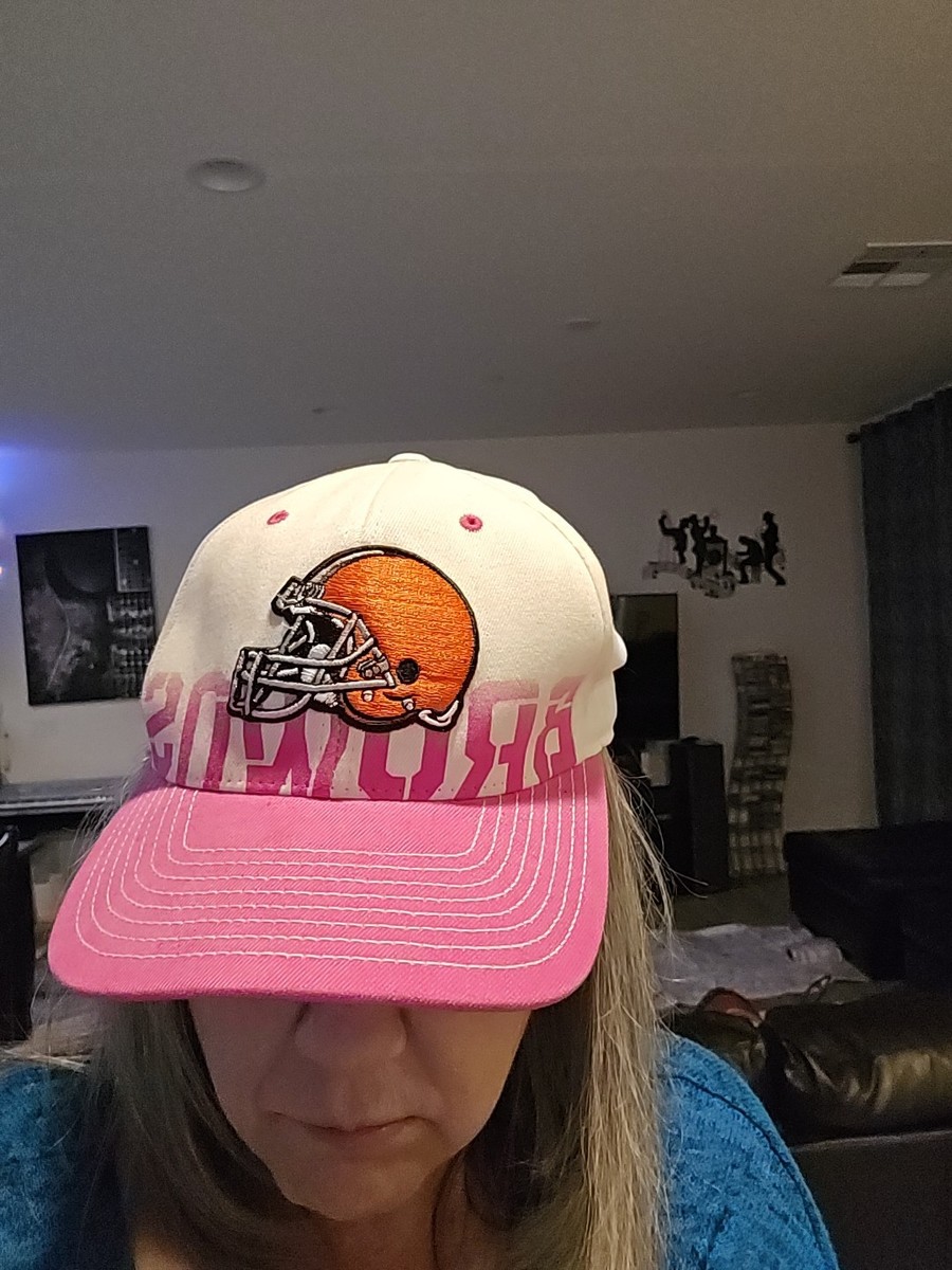 Cleveland Brown Cap Pink Embroidered Reebok Used S/M Outfield Equipment Flex fit