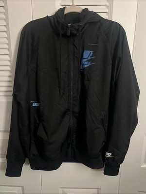 Nike Sportswear  Unisex Tech Essential Windrunner Hooded Jacket Size M