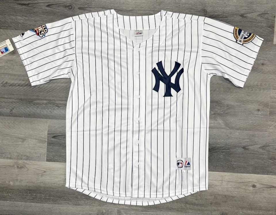 Derek Jeter 2009 New York Yankees World Series White Home Men's Large Jersey - Image 2 of 2