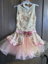 Girls dance wear 6/8