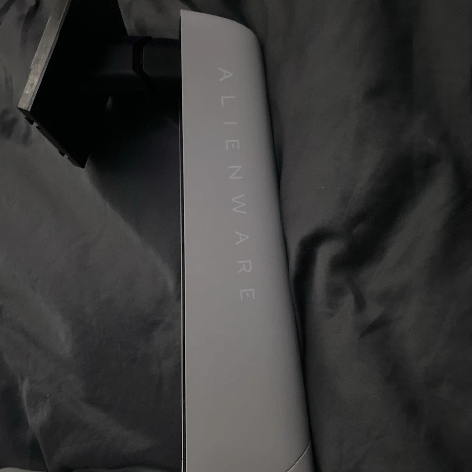 Alienware AW2723DF 27 inch Monitor Stand - Image 2 of 4