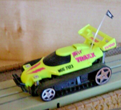 Faller ams / AFX / Life-Like   * Tyco *  Kettenfahrzeug  * 7123 *