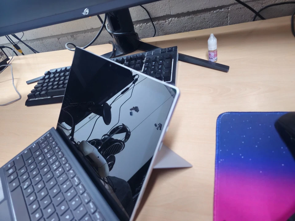 TABLET PC MICROSOFT SURFACE PRO 5 (INTEL CORE I5/8/256) - Imagen 2 de 4