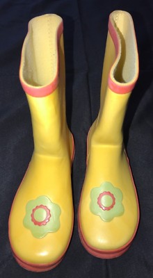 cute yellow rain boots