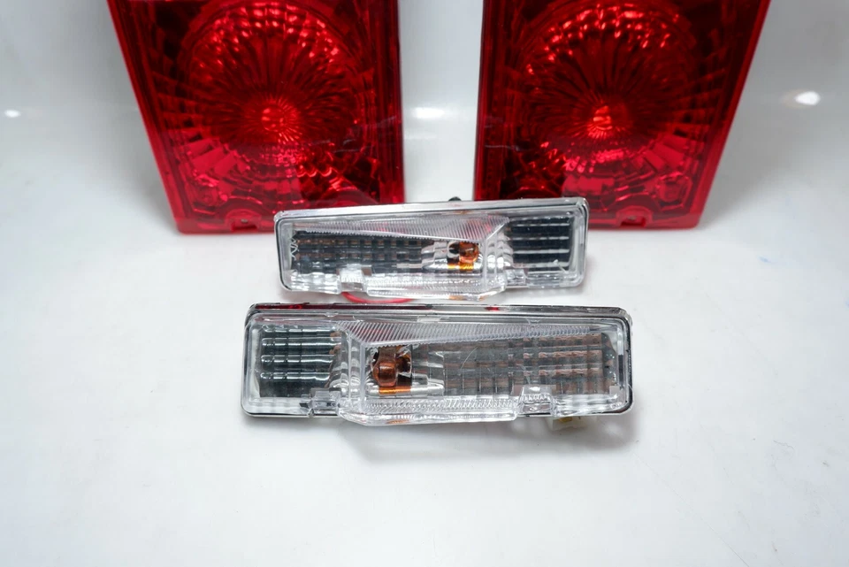 SE ADAPTA A CARCASA DE LUZ TRASERA SUZUKI VITARA SIDEKICK TRACKER ESCUDO + LÁMPARA INTERMITENTE Foto 3 de 4