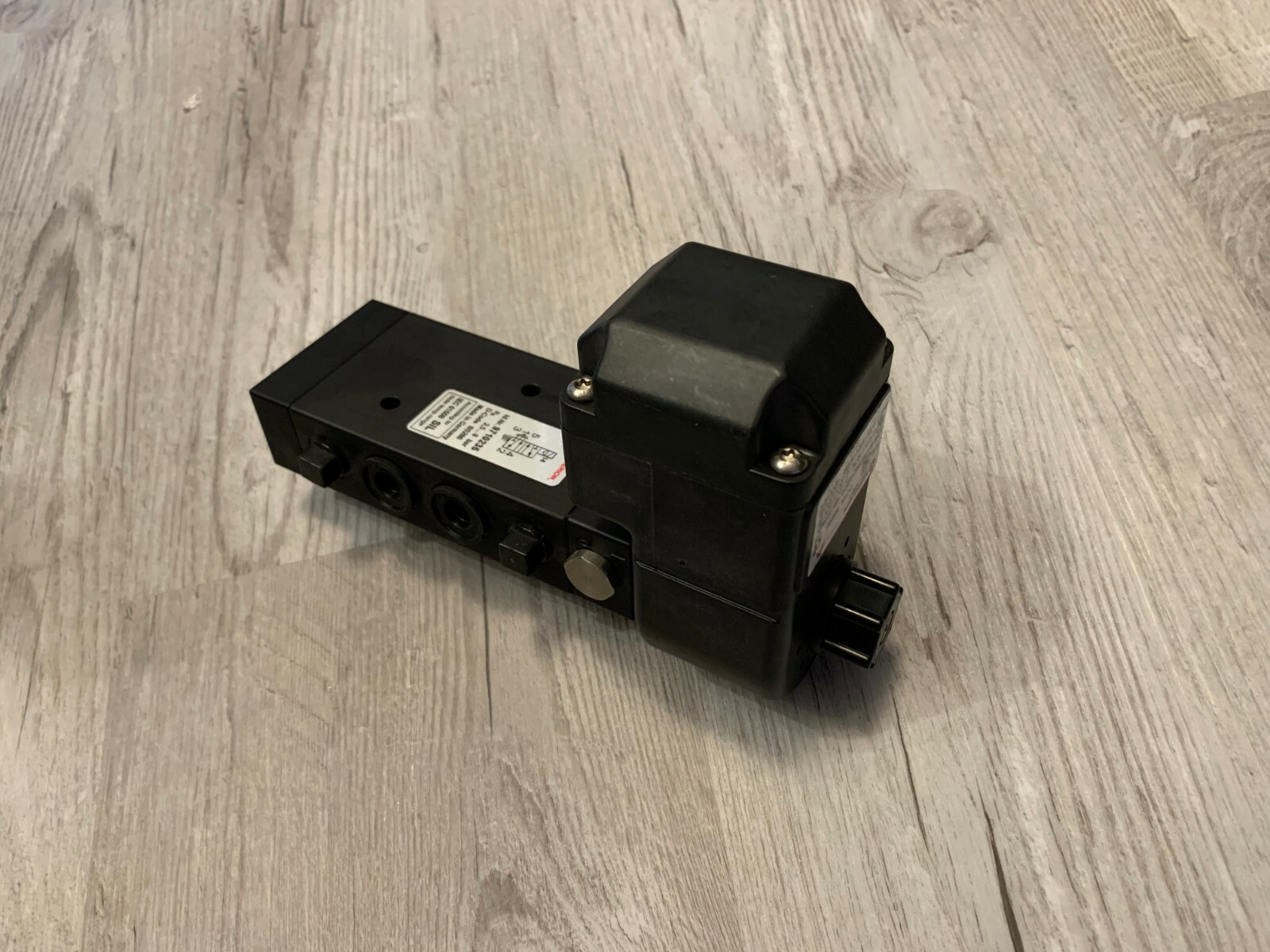 Norgren 5/2 Wege Magnetventil Inline 9710235.4200.024.00 DC 24 V ATEX ...