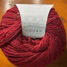 New Universal Yarns Deluxe Worsted Tweed Superwash Garnet Red 218 Yds 3.5 Oz