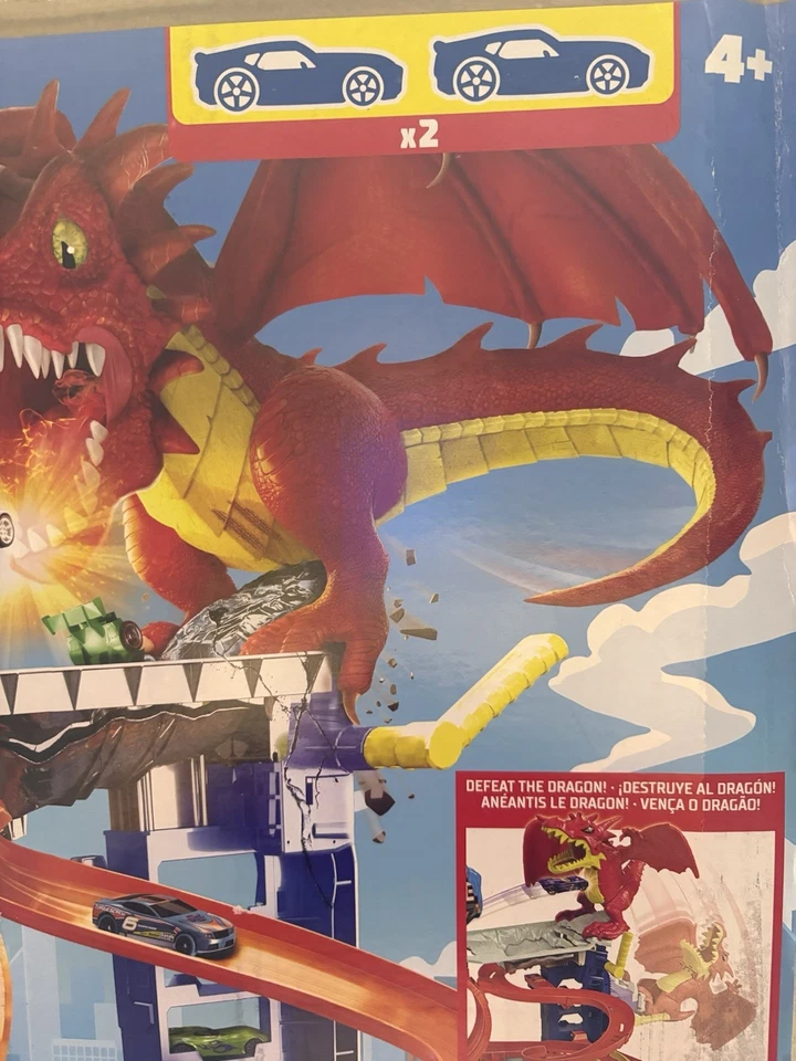 Hot Wheels City Ultimate Garage Playset with 2 Die-Cast Cars - Image 3 of 4