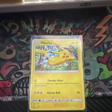 Pokémon Pikachu 005/012 McDonald's 2017 Promo Holo Card 70 HP Electro Ball