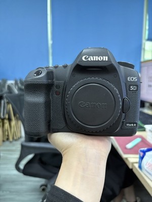 Canon EOS 5D Mark II Digital SLR Camera  (Body Only) Tested Work well