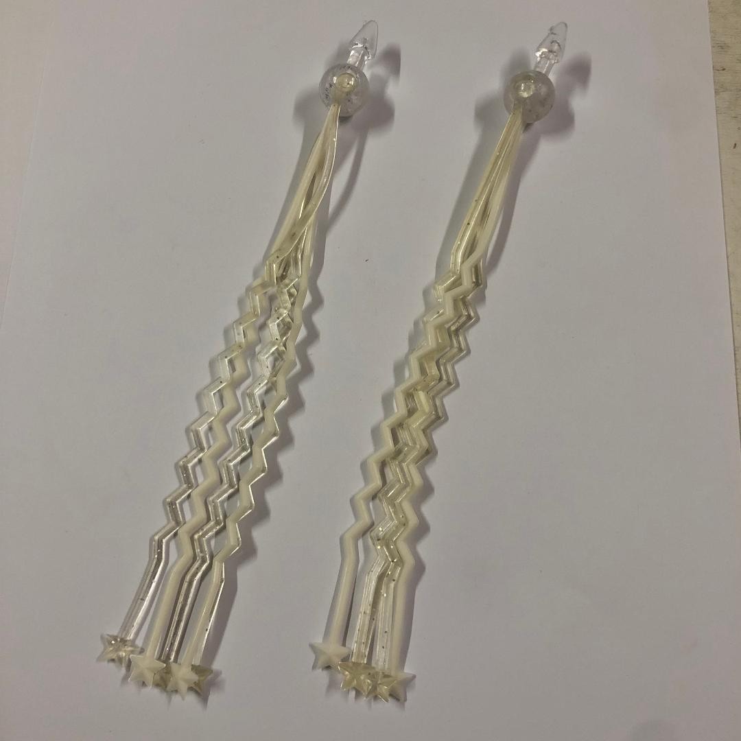 Scooter Tassles in Clear and White Approx 18cm Long Zig Zag 007424
