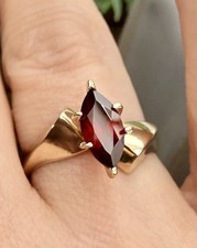 Vintage 10K Gold Garnet Ring | Red Marquise Sculptural Statement Jewelry (Sz 7)