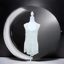 Women's Y2K Top Tank / Blouse Ivory Sleeveless Lace Tunic Sz L By Style Apparel 