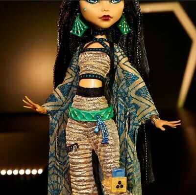 Mattel Creations 2022 Monster High Haunt Couture Cleo de Nile Doll - IN  HAND