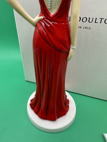 ROYAL DOULTON FASHION THROUGH THE DECADES 1930 JEAN HN5593 #0520/1500 With COA - Picture 8 of 18
